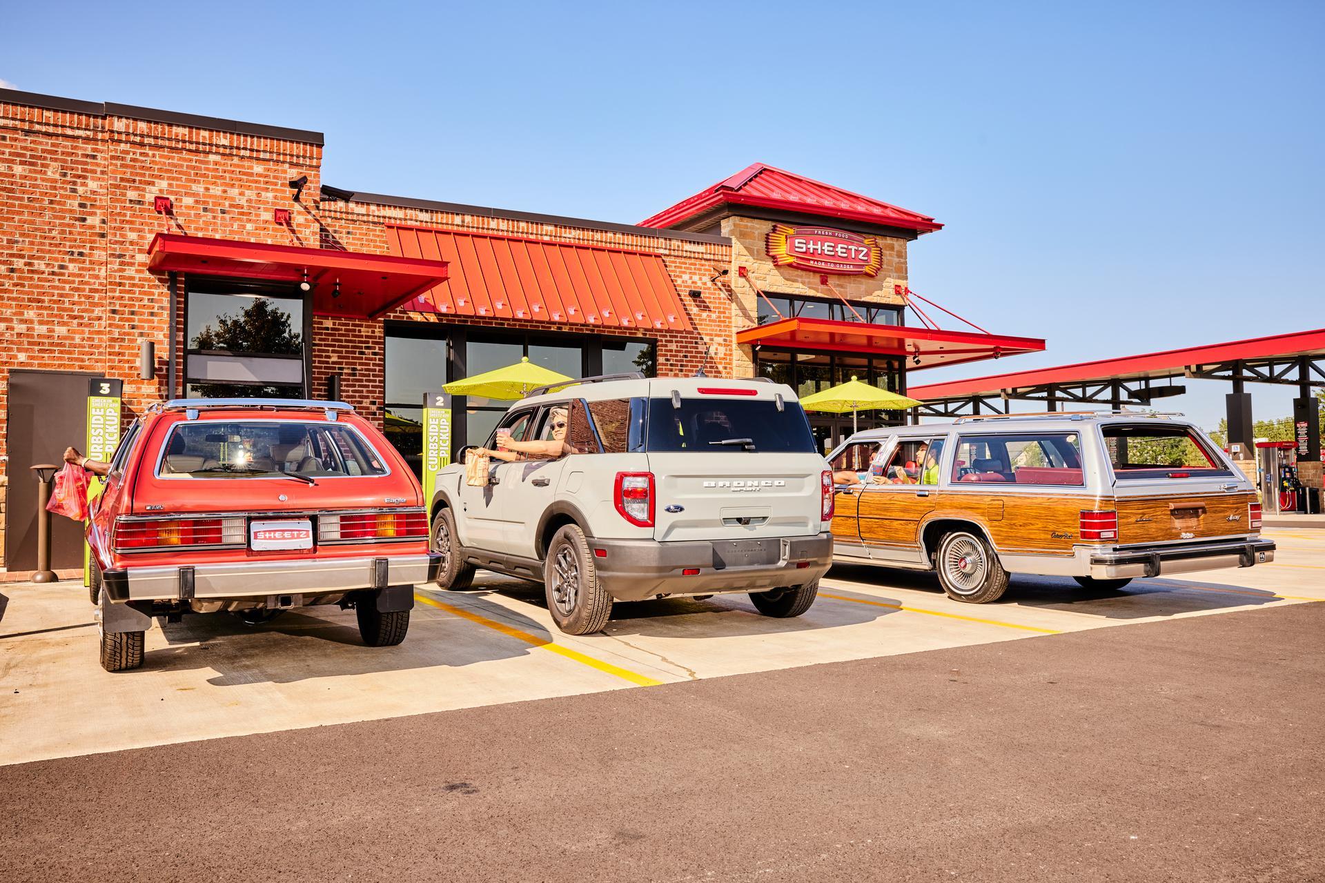 sheetz store exterior day station wagons